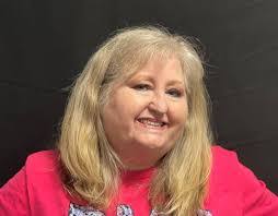 Catherine Myrick's Instagram, Twitter & Facebook