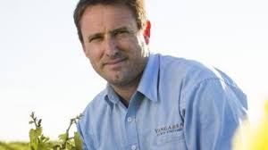 Wine industry mourns death of Peter Fraser in house fire