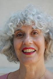 Linda Heller's Instagram, Twitter & Facebook