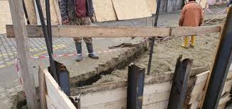 Maybe you would like to learn more about one of these? Bataie De Joc Pe O Strada Din Timisoara Se Surpa Trotuarele In