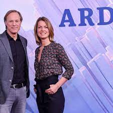 Jessy wellmer bei der sportschau. Ard Und Zdf Zeigen 230 Stunden Winterspiele Sport A Z