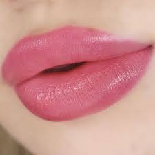 Moodmatcher On Instagram Orange You Glad It S 2020 We Love The Subtle Pop Of Color Our Orange Lipstick Brin Coral Lipstick Makeup Orange Lipstick Lipstick