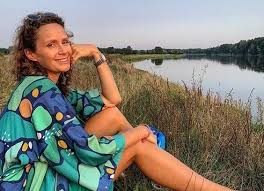 Niestety, gwiazda serialu rodzina zastępcza ma problem z dopinaniem koszul Monika Mrozowska Artykuly Nowa Trybuna Opolska