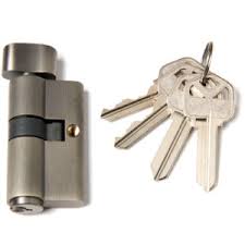 Boost energy efficiency and enhance security. Match Storm Door And Entry Door Keyed Lock