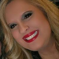 Melissa Pike's Instagram, Twitter & Facebook