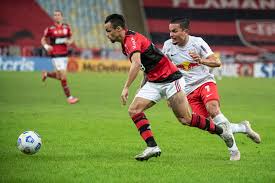 No mesmo dia e horário, o coritiba visita o vila nova, no aníbal toledo, pela série b. Bragantino Marca No Fim E Vence O Flamengo No Maracana Pelo Brasileirao Gazeta Esportiva
