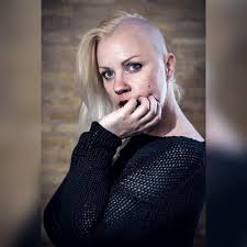 blonde woman with half shaved head sideshave shaved hair women half shaved hair funky short hair