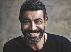 Meral altun ve eski bir futbolcu olan arap hasan lakaplı hasan altun'un oğludur. Hakan Altun Aslen Nereli Burcu Ve Yasi Nedir