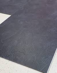 Ist es möglich, einen vinylboden „direkt auf fliesen zu verlegen. Vinylboden Fliesen Optik Slatestone Schiefer Schwarz Integrierte Trittschallunterlage Xl Format 94 47 Cm Bodenbelage Munchen