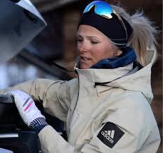 Derfor kom sammenligningene med verdensener therese johaug forrige sesong. Adidas Signs Frida Karlsson Why Is That Reason To Celebrate The Daily Skier