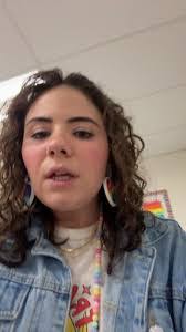 Madeline Knowles's Instagram, Twitter & Facebook