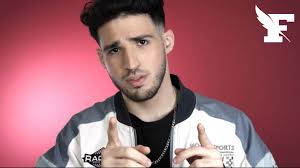 Eric Aubin, membre de la direction de la CGT, dans Le Grand Journal 4/5