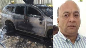 En presunta retaliación, prenden fuego a vehículo asignado a exsenador Hernando  Escobar en Santa Marta