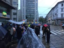 Consolato generale di francia a milano. Milano Presidio Al Consolato Francese Contro La Nuova Legge Di Securite Globale