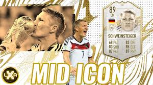 He was very skillfull at the start of his carrer i hope he gets 4 stars maybe. Bastian Schweinsteiger 89 Mid Icon Player Review Fifa 21 Ultimate Team Youtube