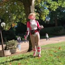 Gwenpool cosplay watch online