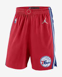 Display your spirit with officially licensed philadelphia 76ers shorts in a variety of styles from the ultimate sports store. 76ers Statement Edition 2020 Men S Jordan Nba Swingman Shorts Nike Com