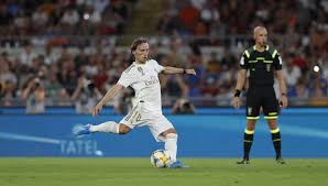 Getty images percy tau could make his uefa champions league debut when club brugge travels to the santiago bernabeu to play real madrid in a group a encounter this coming tuesday. Real Madrid Vs Club Brugge Real Madrid Vs Club Brugge Line Ups Modric Returns To The Xi Marca In English