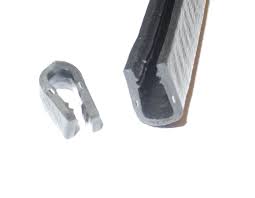 Das profil für den schutz von plattenkanten. Kantenschutzprofil Mit Stahleinlage Fur 4 6mm Bleche 10x16mm Schwarz Kantenschutzprofil Kederband