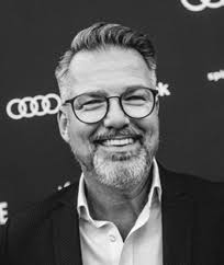 DAS SAGEN TEILNEHMER, EXPERTEN, KUNDEN UND MITGLIEDER ZUM PREMIUM LEADERS  CLUB