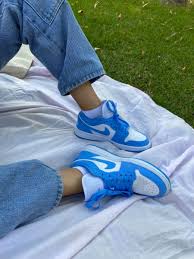 Jordan 1 Low Tennis Shoes Outfit Blue And White Jordans Outfit Shoes