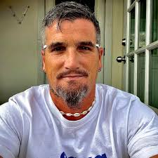 Where can you take young children to roller skate inside without traveling  over an hour?