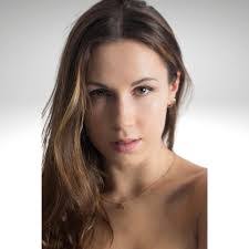 Jessica Evenson's Instagram, Twitter & Facebook