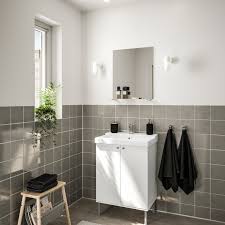 Meuble de salle de bain sous vasque/lavabo en bois mdf blanc comprenant 2 portes et 2 étagères à l'intérieur. Ikea Fullen Meuble Sous Vasque Avec 2 Portes Blanc 60 X 35 X 55 Cm Ameublement Et Decoration Rangements Sur Pied