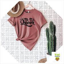 Tik Tok Queen Shirt Tik Tok Lover Tiktok Gift For Tiktok Lover Gift For Her Queen Shirt Tik Tok Famous Tik Tok Mom Sh In 2021 Mom Shirt Gift Famous Shirts Queen Shirts