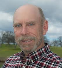 Eric Robnett's Instagram, Twitter & Facebook