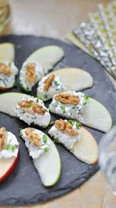 Membrillo de manzana, canapés de membrillo, queso y paté, tostada mediterrania atun y pimientos asados., tabla de pates., canapés. 1001 Ideas De Aperitivos Para Cumpleanos Faciles Y Originales