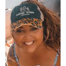 Who can make custom T-shirts in youth and toddler sizes?