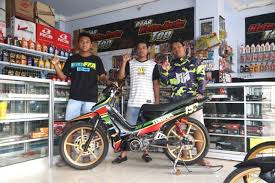Bismillahirohmannirohim dijual motor satria 2tak modifikasi trail cocok. Yamaha F1z R Pare Minggir Maestro 2 Tak Turun Road Race