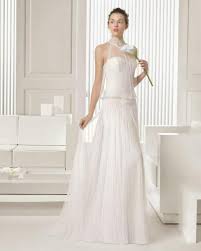Strapless pleated ruffled organza trumpet wedding dress. 38 Graceful And Subtle Pleated Wedding Gowns Weddingomania