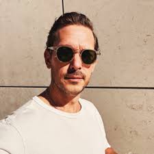 Future Print Club :: Behance