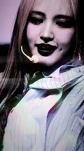 Kim Jiwon and Liz Live Singing Performance Highlights