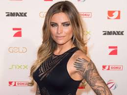Doch sophia thomalla und till lindemann scheinen sich immer noch sehr nahezustehen. Nach Aus Mit Sophia Thomalla Ex Postet Hullenlos Bild Auf Instagram Stars