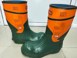 DIELECTRIC SAFETY BOOTS - Haisar Supply & Services Sdn Bhd