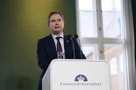Regeringen har skjutit till resurser till sjukvård och äldreomsorg. Regeringen Vil Indfore To Vegetardage I Statens Kantiner Food Supply Dk