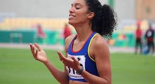 At the 2012 summer olympics, she competed for the national team. Fulvtoeuenbhpm