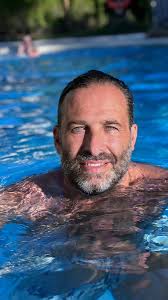 Javier Fernández Casanova (@javiermco)