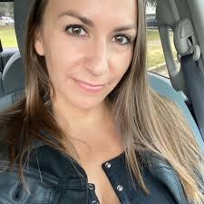 Allison Monroe (@allie4target)