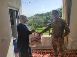 Cumhurbaşkanı recep tayyip erdoğan, şırnak'ta şehit jandarma uzman çavuş tuncay arslan üs bölgesi'nde görev yapan askerlerin bayramını kutladı. Batman Da Jandarma Sehit Yakinlarini Yalniz Birakmadi Batman Haberleri