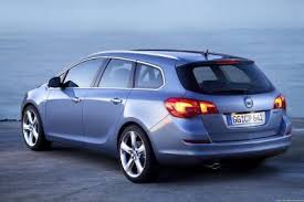 Opel astra kombi 2021 / opel astra l 2021 rendering nach neuen erlkonigbildern. Opel Astra J Sports Tourer Cosmo 2 0 Cdti 165hp Technical Specs Dimensions