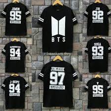 Anak sma joged hot banget sampe buka baju dan keliatan anu nya. 44 Model Baju Bts Sma Kekinian Modelbaju Id