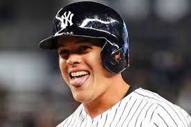 Saviors Like Urshela, Davis Can Sink Teams Too