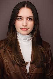 Grace Goble's Instagram, Twitter & Facebook