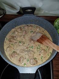 Kottbullar Mit Champignon Rahmsauce Von Crashkoch Chefkoch Rezept Rahmsauce Rezepte Lebensmittel Essen