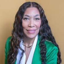 NAVFAC Executive Director Jennifer LaTorre was recently named an honorary  Seabee in recognition of her extraordinary and continuing support to NAVFAC  and the Seabees, particularly during the ongoing…