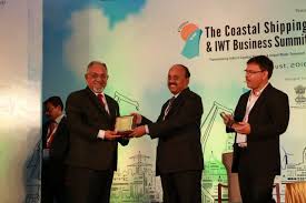 Mr Shashi Kiran Shetty Receives The Businessman Of The Year Award At The India Seatrade Awards Business Man Mr India